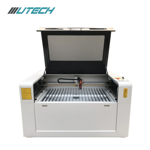 Máy cắt khắc laser Co2 để lót và in bao bì